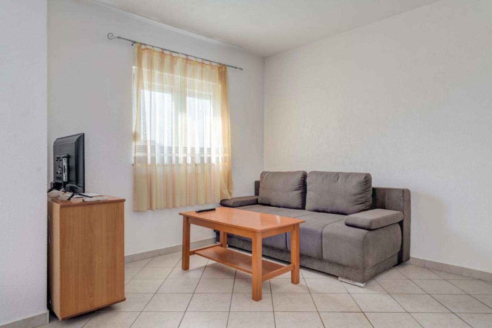 Ruza&Nikolina "1" Apartmani - Baška Voda Kültér fotó