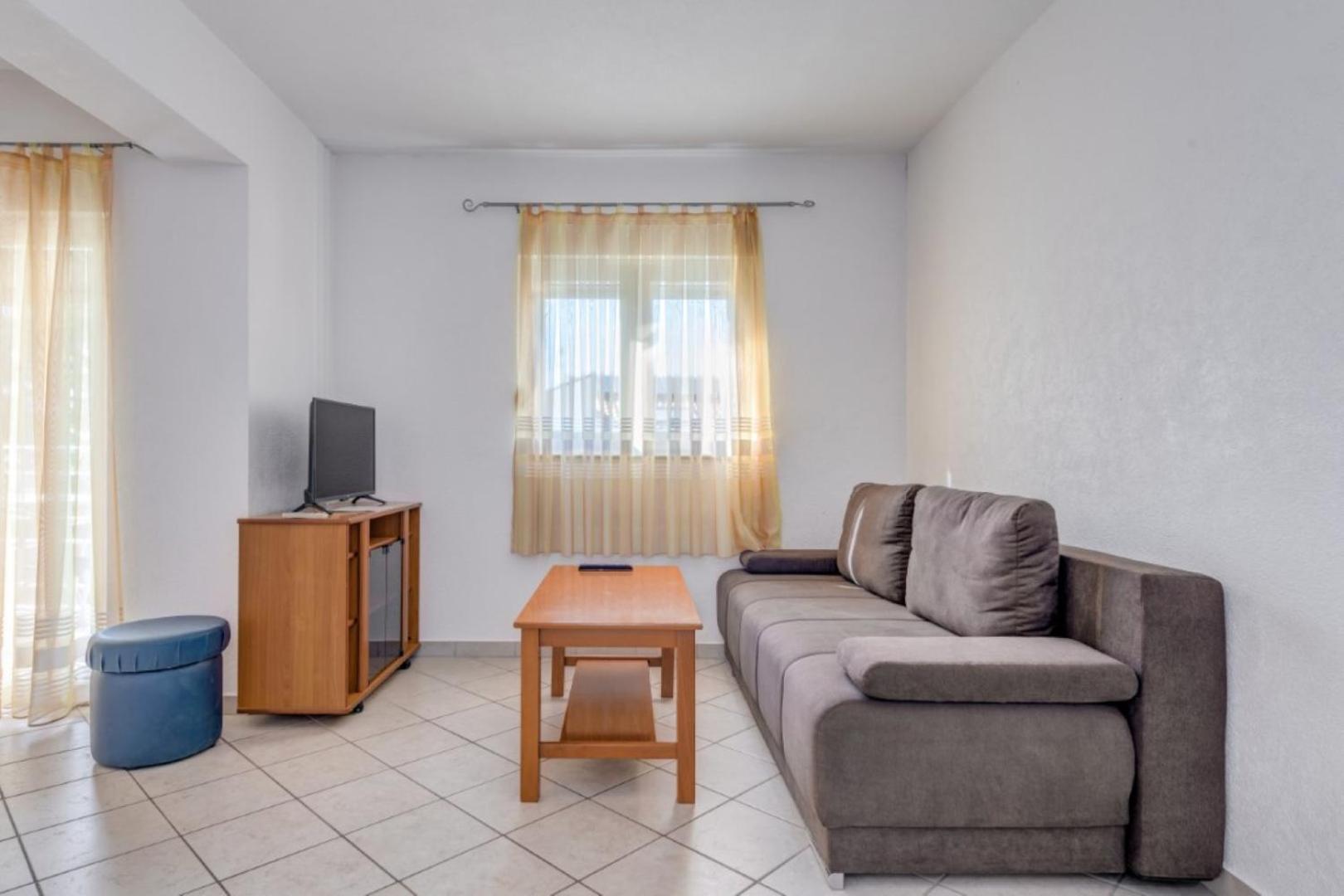 Ruza&Nikolina "1" Apartmani - Baška Voda Kültér fotó